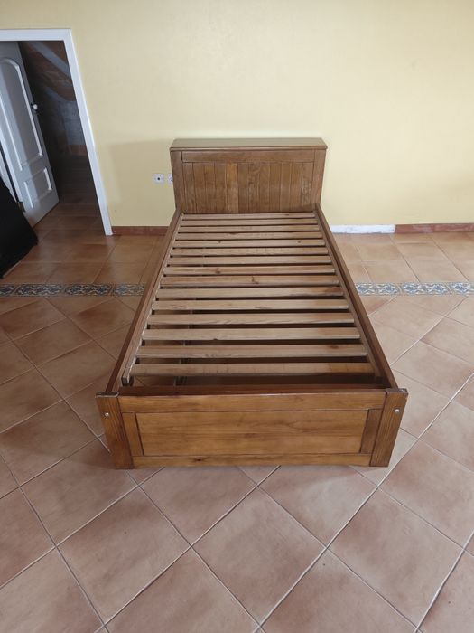 Cama de solteiro