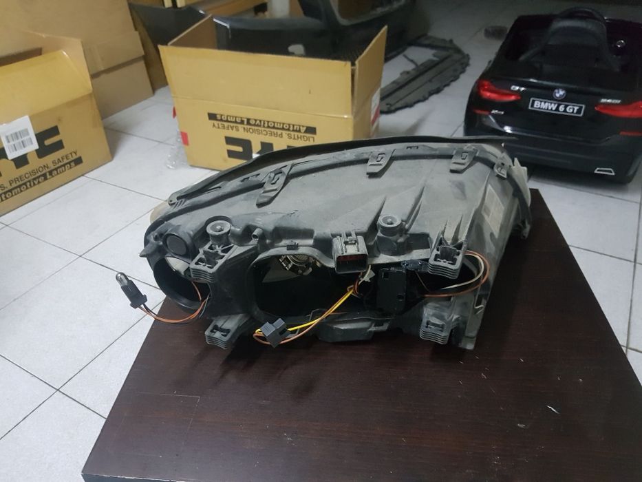 Farol esquerdo rhd  volvo v70III