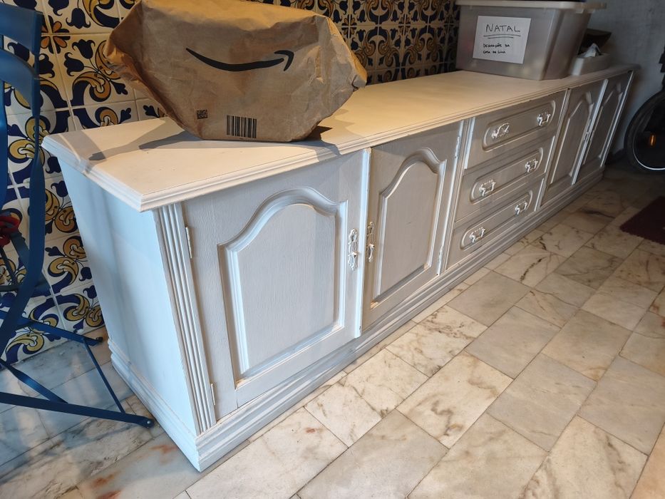 Móvel Vintage branco
