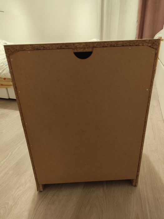 2 Mesas cabeceira Malm IKEA