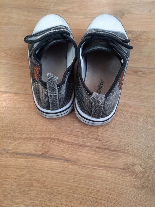 Buty tenisówki szkolne 22cm