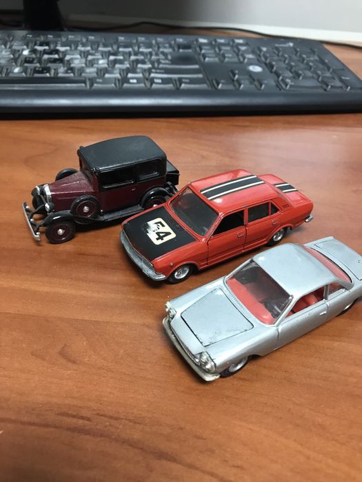 Модель авто 1/43