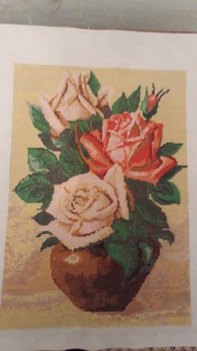 Вишита картина "Троянди"