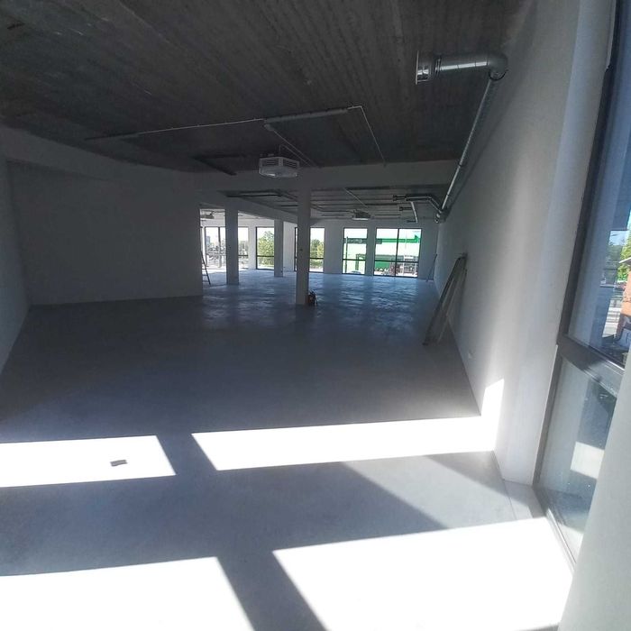 Lokale 2X160m.kw lub inny metraż. Super miejsce vis a vis Leroy Merlin