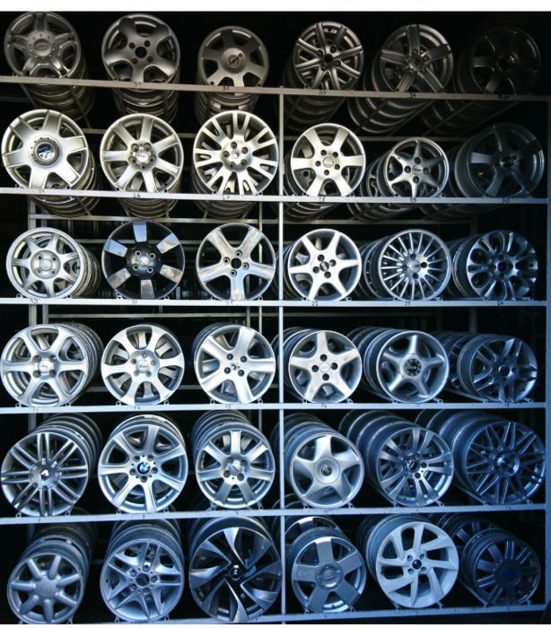 Alufelgi 17' Renault, Toyota 5x114.3 komplet JARBET #1.12