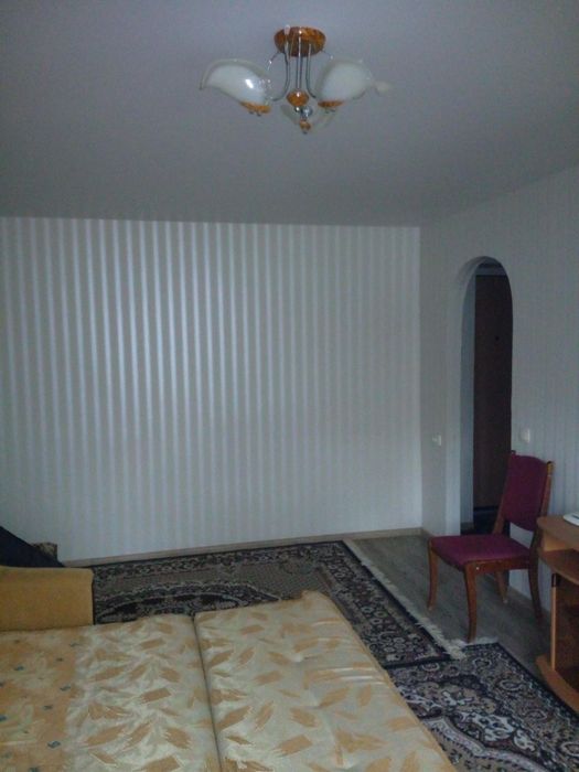 Здам  1 кімнатну на довгостроково