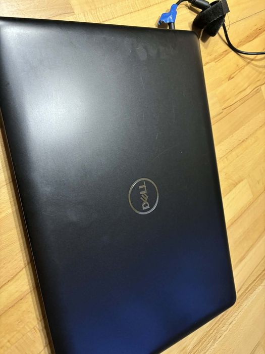 Laptop dell inspiron