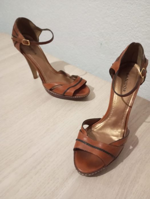 Sapatos Lanidor Tamanho 37