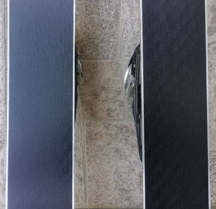 INDIGO SKI  Essence TI 2990€