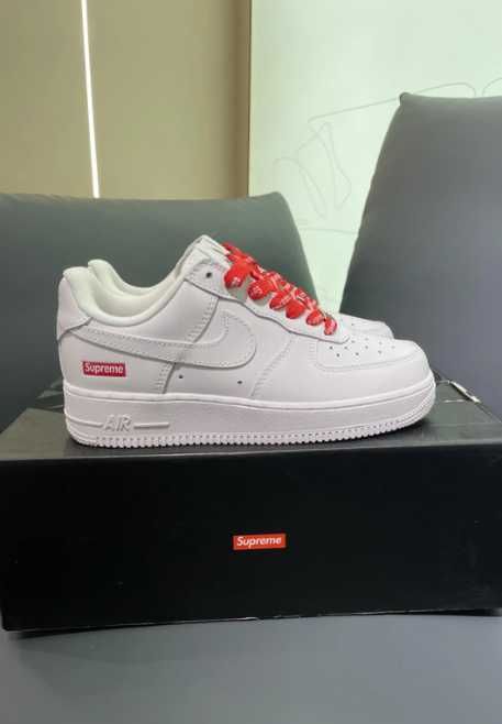 Nike Air Force 1 Low Supreme White R.42,5