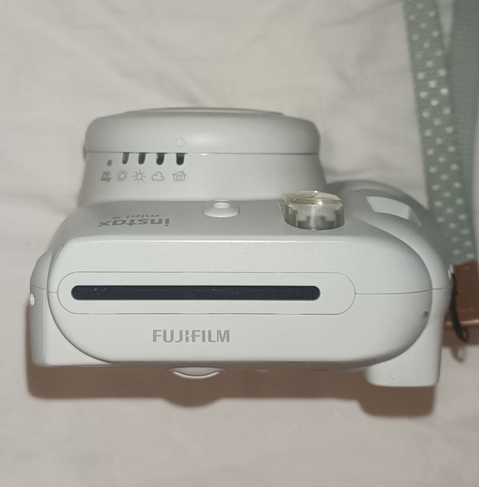 Фотокамера моментального друку, polaroid  instax mini 9