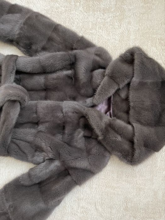 Шуба норкова розміру s