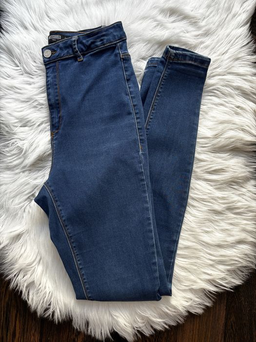 Spodnie rurki Missguided Tall Jeansy skinny fit