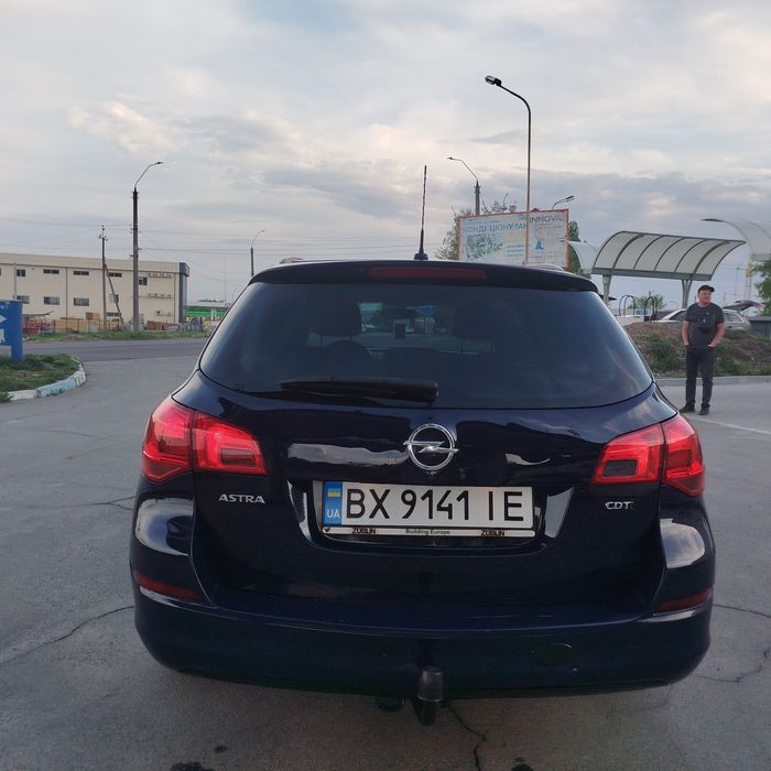 Опель Астра 1,7 tdi. 2011р