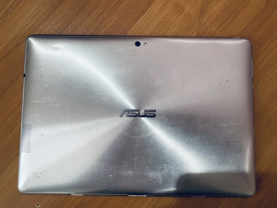 Планшет ASUS TF.