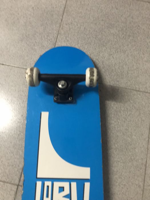 Vendo skate como novo