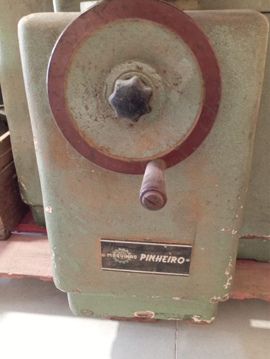 Máquina de carpintaria multifunções