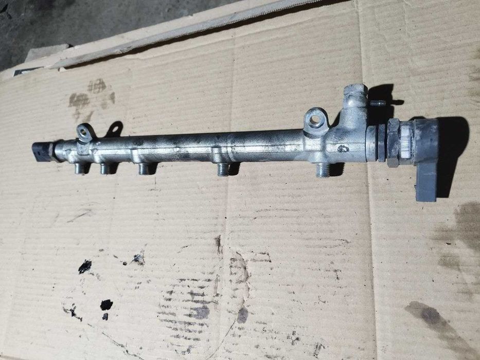 Рампа / клапан давления Mercedes 2.2 CDI OM646, Суми