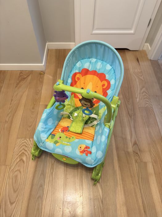 Leżaczek bujaczek Fisher Price