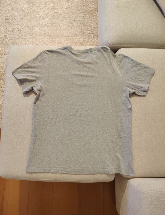 T-shirt Nike Cinzento