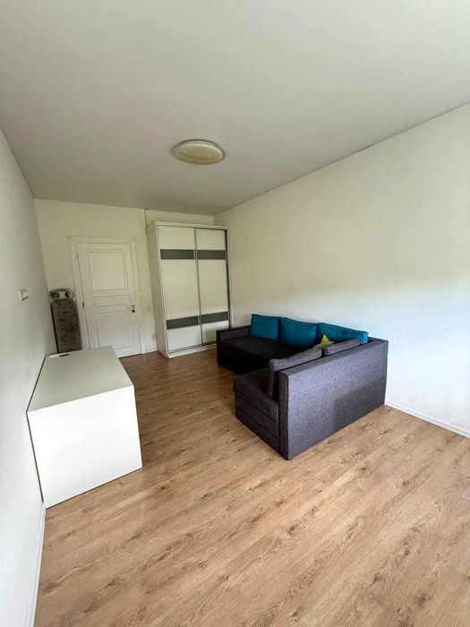 Здається світла, затишна та простора квартира Солом'янський р-н