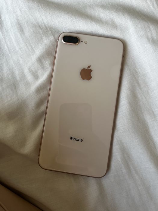 Iphone 8 plus 64 GB64584875647490120