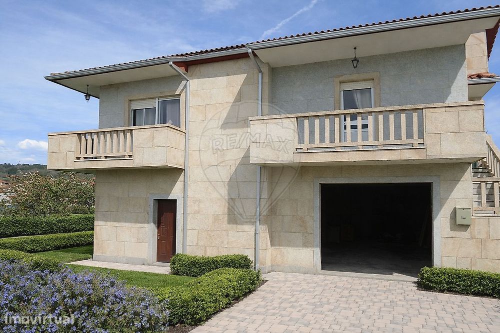 Moradia T3 para venda