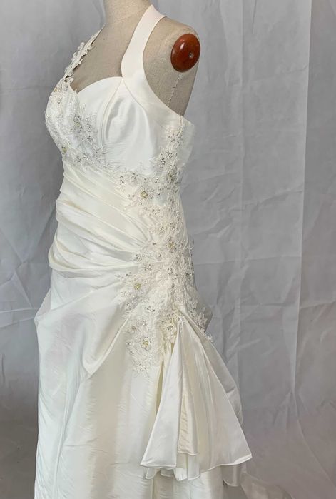 Nowa suknia ślubna plus size 44 XXL Ivory halter tren skromna vintage