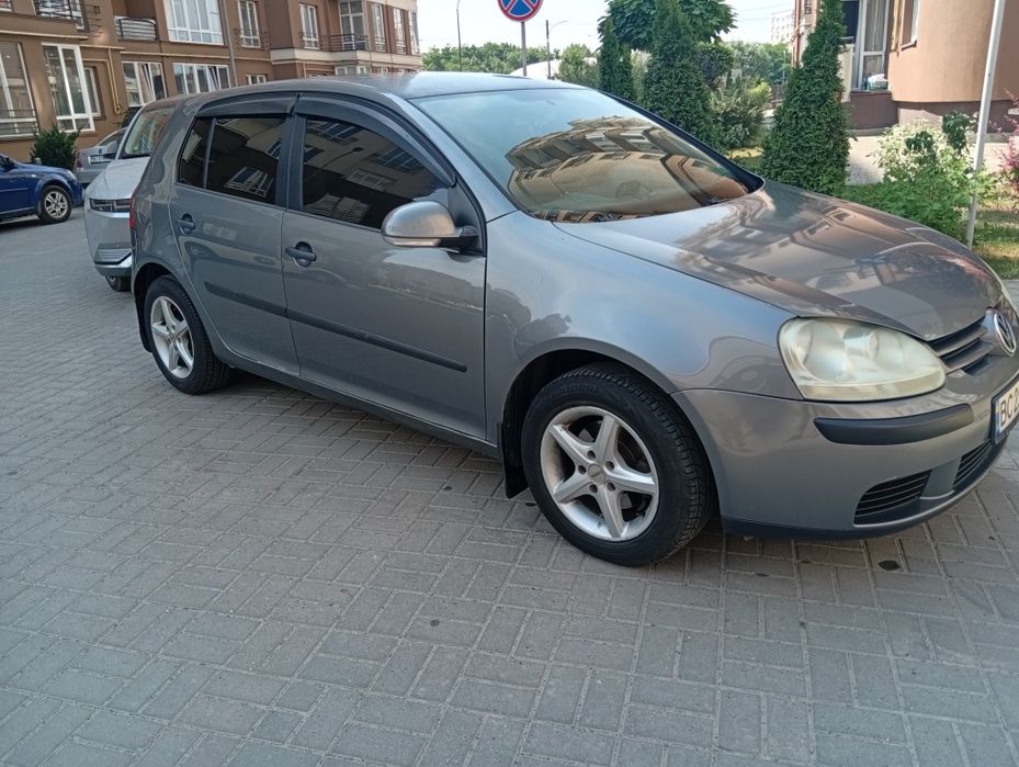 Volkswagen golf 5