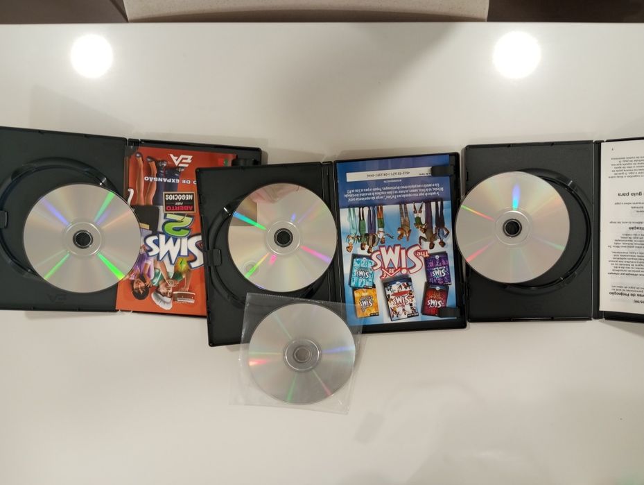Os Sims 2  pc cd rom hot date, Superestar e aberto para negócios disco