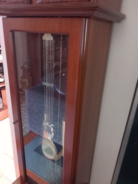 Relogio de pé  alto