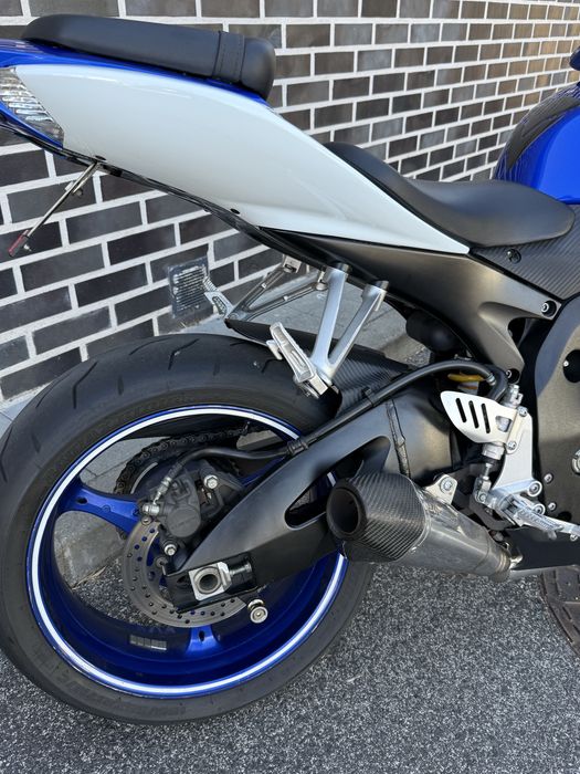 Suzuki GSXR 600 K7 Yoshimura - Muito Estimada