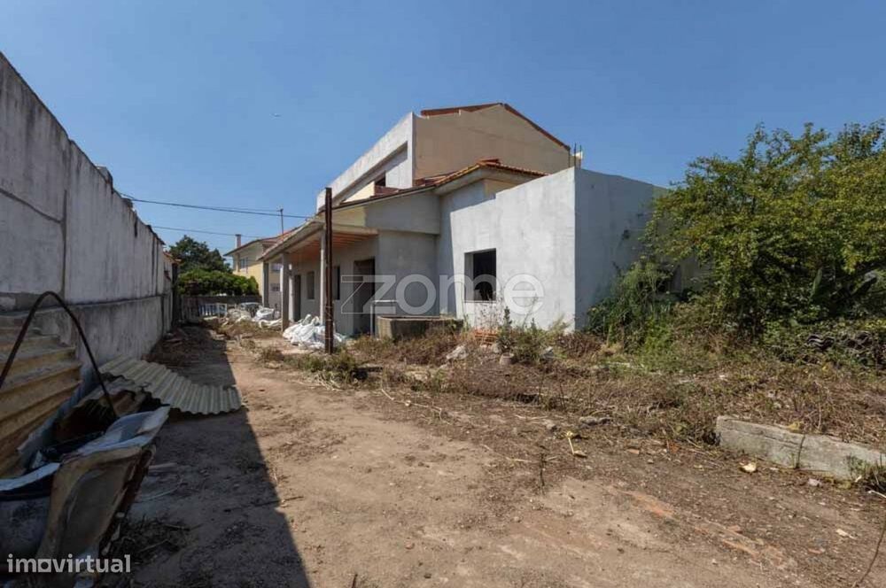 Duas Moradias T2 Duplex em Construção | Moreira da Maia