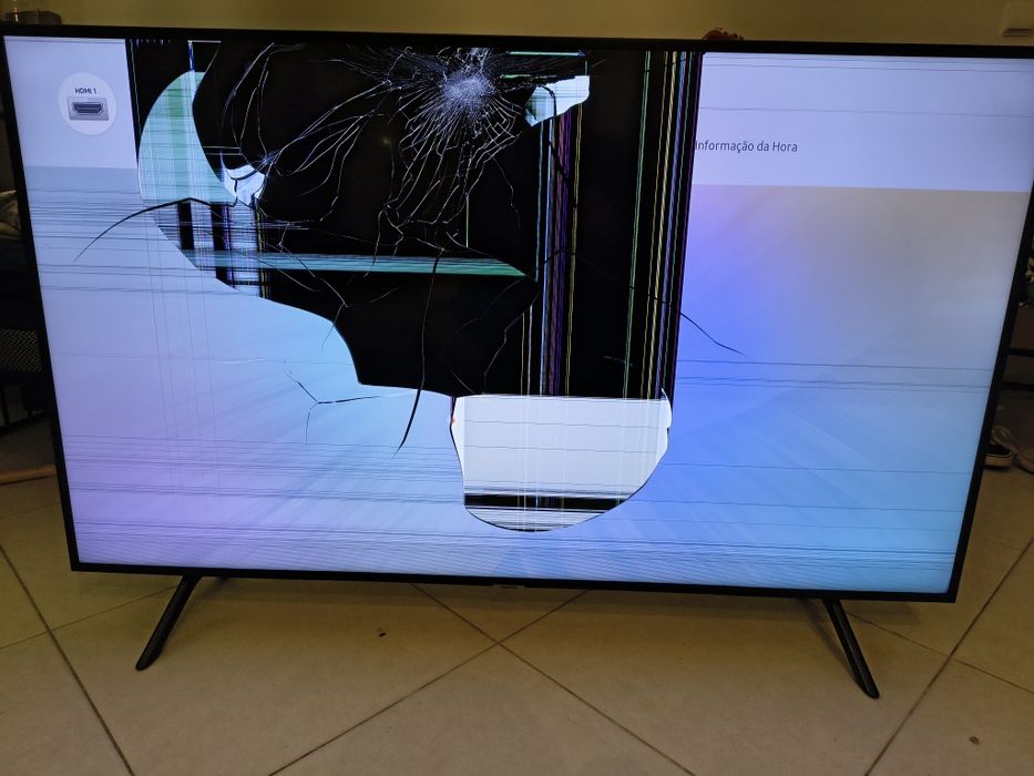 TV Samsung 55 ecrã partido