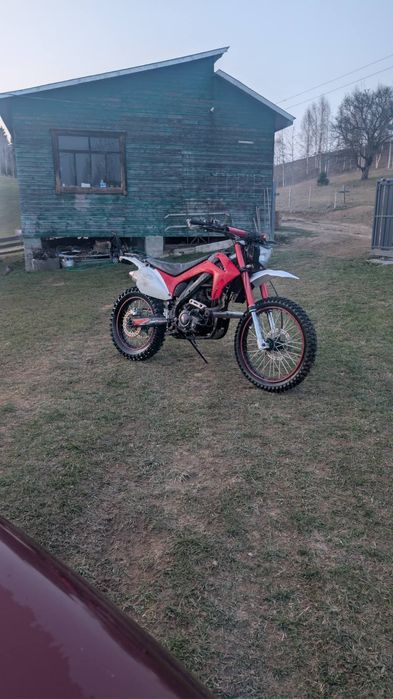 Продам Хорнет Дакар 250