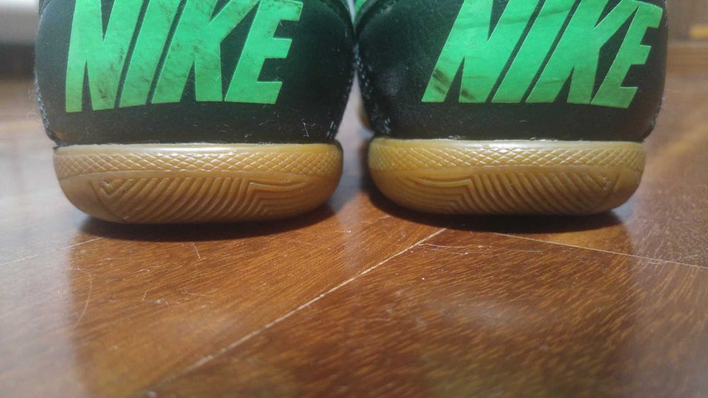 Sapatilhas futsal Nike 40.5