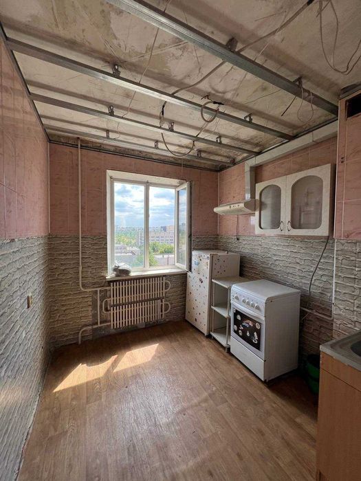 Продаж 2 кімн м-н. Сонячний 55, мпо, мпт, електрика, балкон.