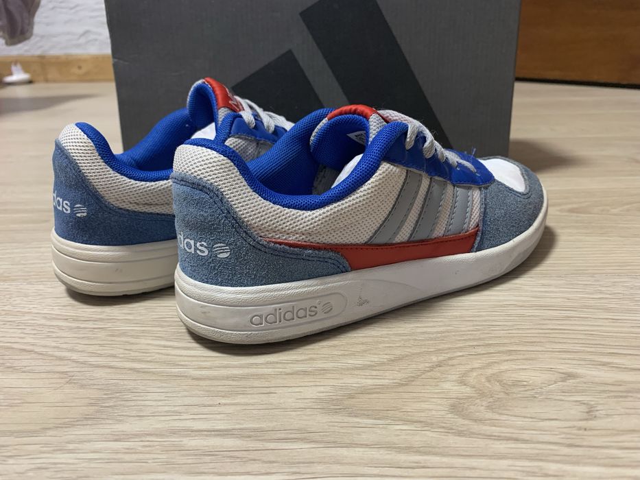 Кросівки Adidas NEO  22 см