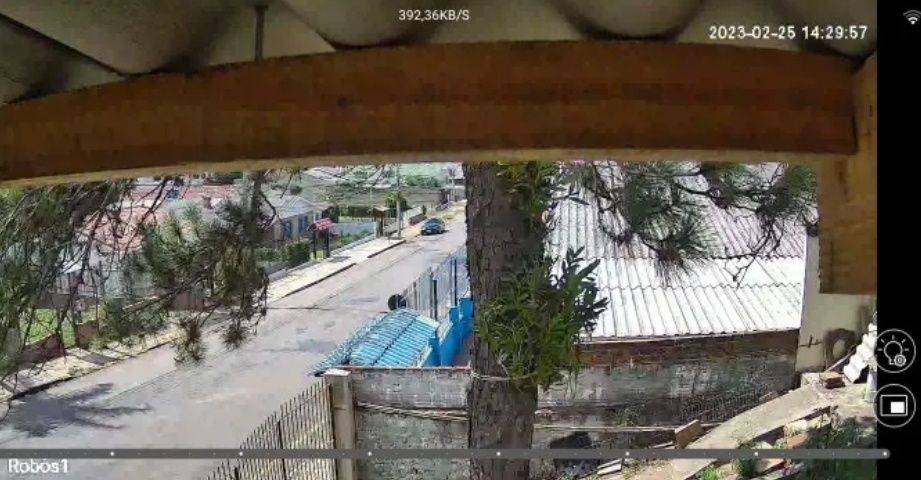 Уличная WIFI камера с двумя объективами с разрешением на 4 МП.