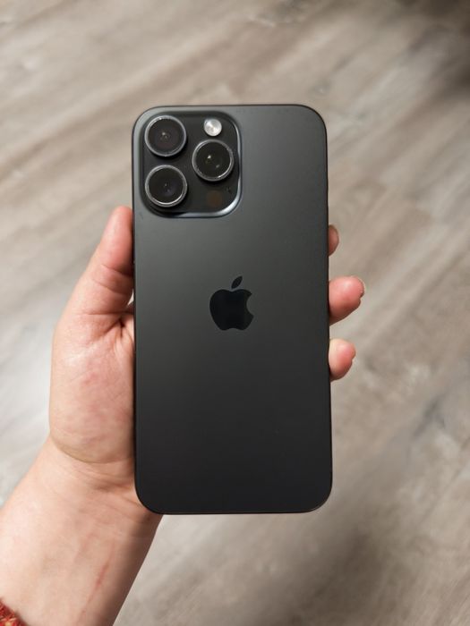 iPhone 15 Pro Max
