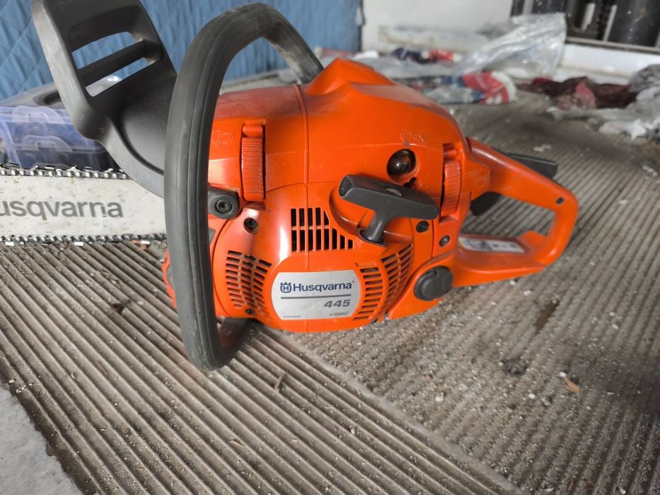 Husqvarna 445 X-TORQ – pilarka spalinowa, mocna i zadbana