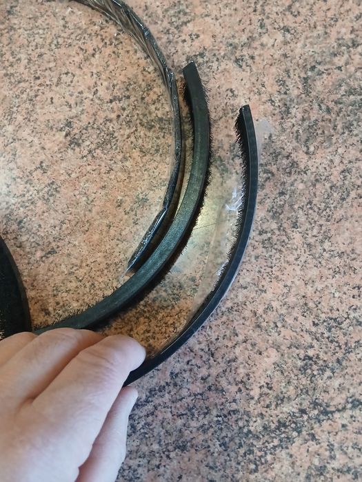 Щітки. Мішки.Жирафи подобово.