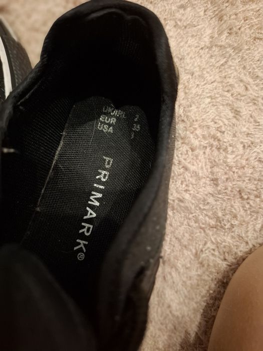 Кросівки Primark