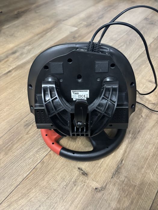 Kierownica thrustmaster t150 ferrari ps4/ps3/PC