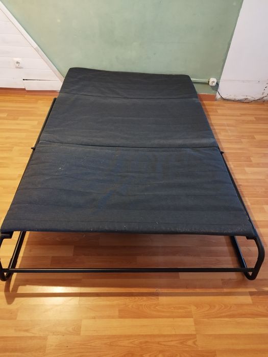 Sofá cama IKEA, com pouco uso