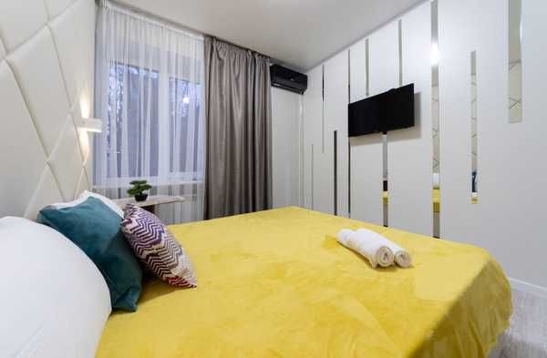 Подобово 3к квартира VIP з джакузі . Лесі Українки. Центр Києва