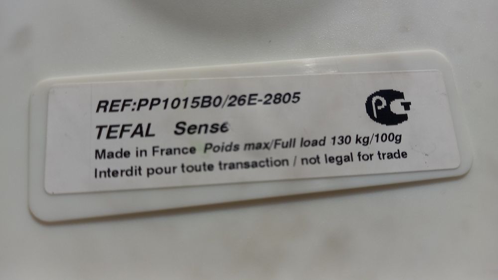 Напольные весы TEFAL.