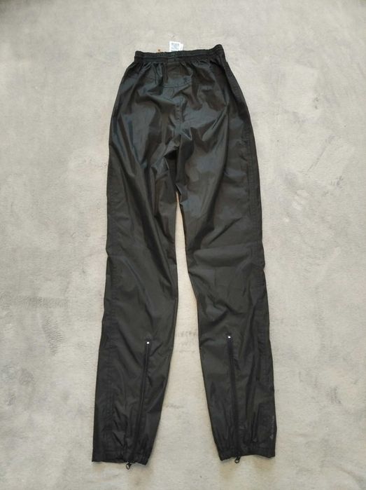 Spodnie przeciwdeszczowe Quechua roz. XS W28 L33
