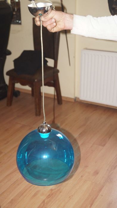 Lampa wisząca Ball szklana niebieska kulista chrom 30cm nowa