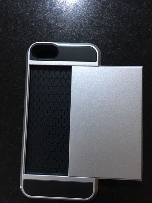 Capa iPhone 5S bom estado